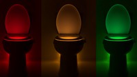 Toilet bisa menyala sendiri dengan lampu warna-warni ini namanya IllumiBowl 2.0. Dengan toilet ini, maka kita tidak perlu lagi nyalain lampu kamar mandi. Harga IllumiBowl ini hanya US$10, tapi developernya berhasil raup pendanaan US$ 226.000 atau sekitar Rp 3,2 miliar. Foto: Dok. Brightside