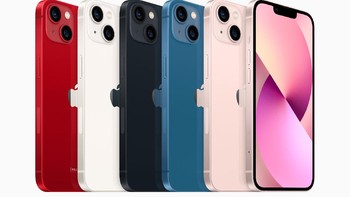 Ada pilihan Pink, Blue, Midnight, Starlight, and Product (RED). Foto: Apple