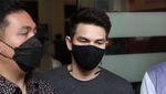 Jonathan Frizzy Serius Polisikan Istri Atas Tuduhan KDRT