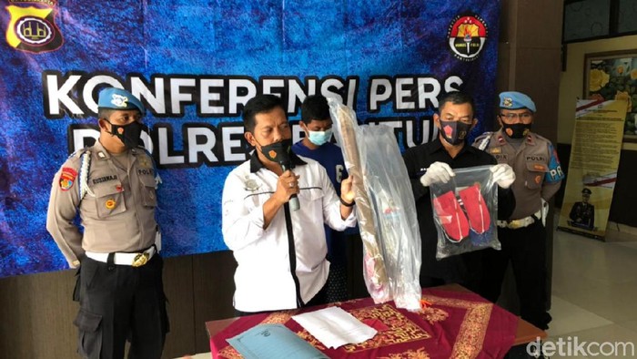 Jumpa pers kasus duel berujung maut, di Mapolres Bantul, Rabu (15/9/2021).