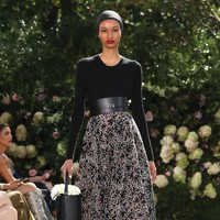 Fashion show koleksi Michael Kors Spring/Summer 2021 di di New York Fashion Week 2021. Foto: Dok. Courtesy of Michael Kors.