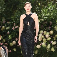 Fashion show koleksi Michael Kors Spring/Summer 2021 di di New York Fashion Week 2021. Foto: Dok. Courtesy of Michael Kors.