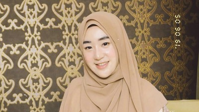 Larissa Chou - Alvin Faiz dan 6 Artis Ini Ribut Soal Anak Setelah Cerai