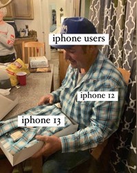 Meme iPhone 13