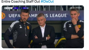 Netizen ini ingin seluruh tim pelatih MU dipecat saja. Foto: Twitter