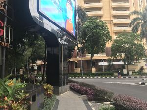 Dapat Keluhan soal Papan Iklan di Trotoar, Pemprov DKI Koordinasi ke SCBD