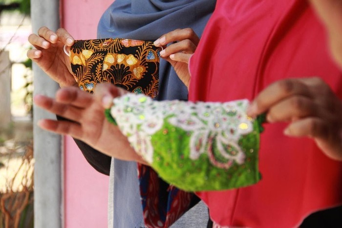 pembuat masker