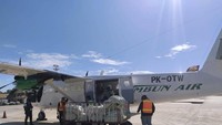 Pesawat perintis milik Rimbun Air PK-OTW yang hilang kontak di Kabupaten Intan Jaya ditemukan dalam kondisi terjatuh. Pesawat tersebut terbakar dan hancur.