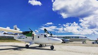 Rimbun Air melayani penumpang dengan armada Boeing 737 Freighter dan DHC 6 - 400 Twin Otter.