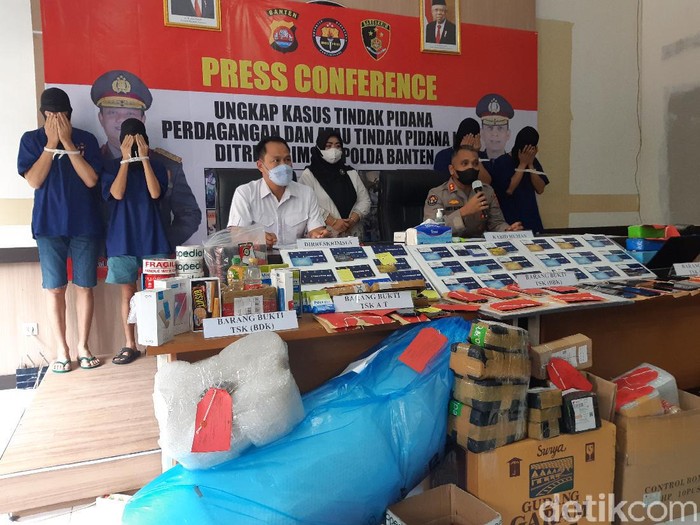 Polisi membongkar sindikat penipuan pedagang online