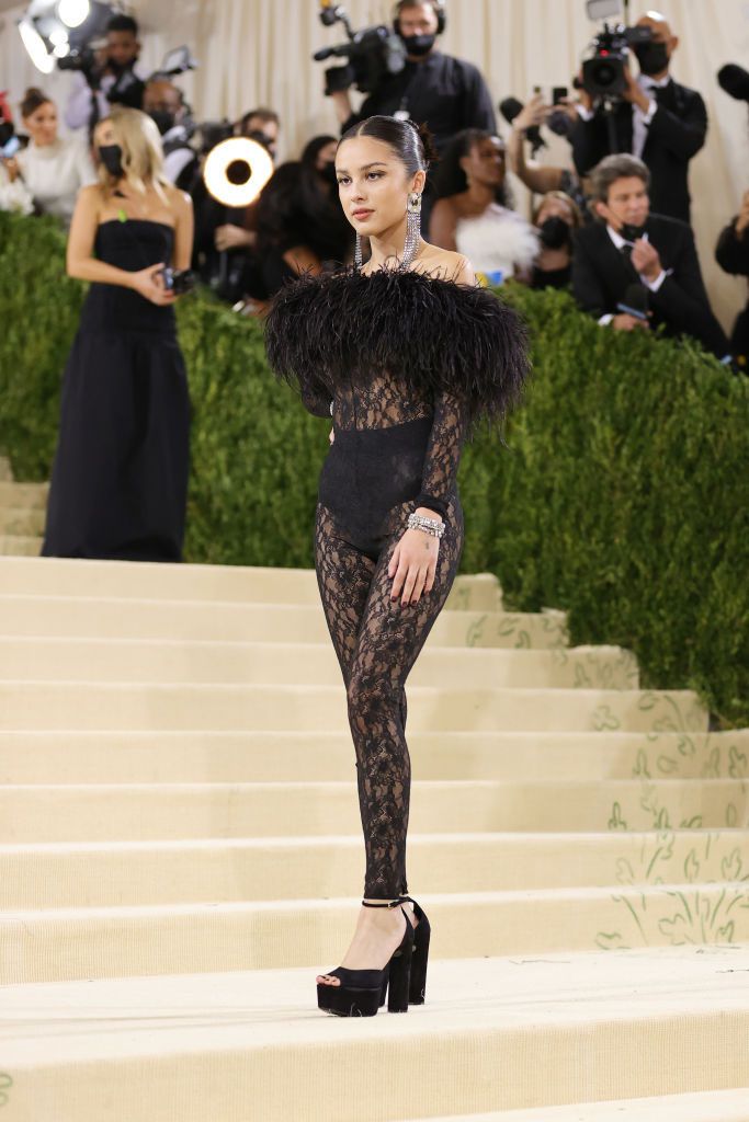 NEW YORK, NEW YORK - SEPTEMBER 13: Olivia Rodrigo attends The 2021 Met Gala Celebrating In America: A Lexicon Of Fashion at Metropolitan Museum of Art on September 13, 2021 in New York City. (Photo by Mike Coppola/Getty Images)