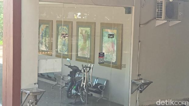 Bioskop di Sukabumi masih tutup.