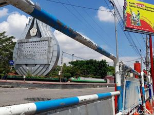 PPKM di Brebes Naik Level 4, Ratusan PKL Alun-alun Dilarang Jualan