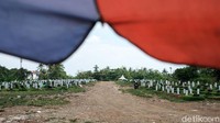 Di TPU Srengseng Sawah sementara ini tidak ada aktivitas pemakaman pasien COVID-19.