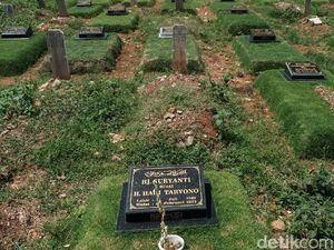Apakah Seluruh Umat Manusia Ditanyai oleh Munkar dan Nakir di Alam Kubur?