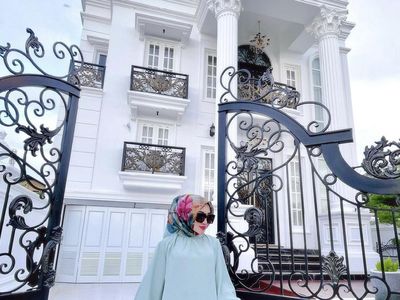 Potret Sosok Wanita Viral Dulu Hidup di Rumah Bantuan Tsunami, Kini Tajir