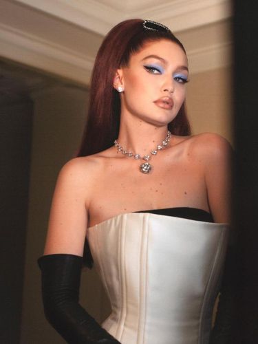 Gigi Hadid di Met Gala 2021