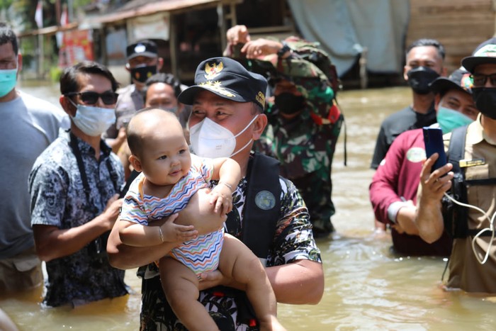 Gubernur Kalimantan Tengah H. Sugianto Sabran