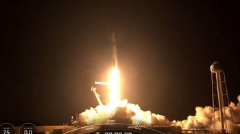 Mereka melesat dari fasilitas landasan milik NASA di Kennedy Space Center, Florida pada Kamis (16/9/2021). Foto: SpaceX