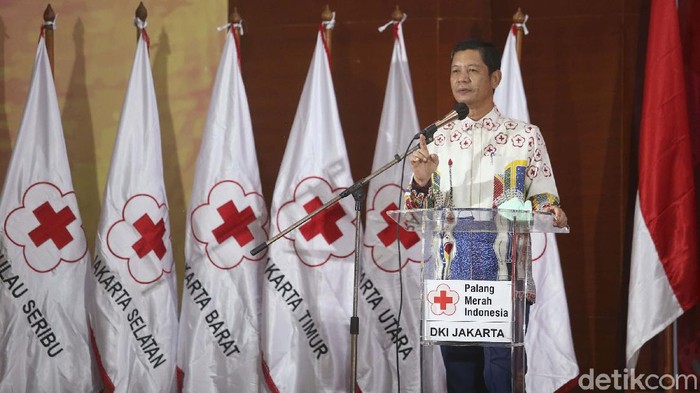 Jelang HUT ke-76 PMI Terima Banyak Donasi Jelang HUT ke-76, PMI mengundang para donatur yang telah memberikan donatur kepada PMI. Bantuan tersebut untuk membantu menanggulangi pandemi COVID-19.