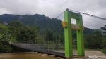 Magic! Jembatan Gantung Mamasa Sudah Bersalin Rupa