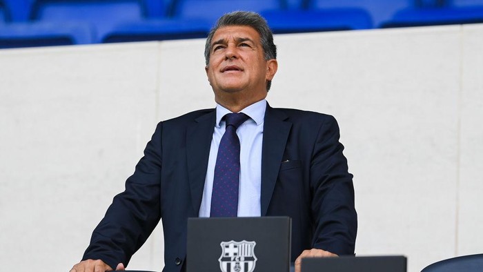 BARCELONA, SPAIN - SEPTEMBER 09: FC Barcelona president Joan laporta looks on as Luuk de Jong is presented as a Barcelona player at Camp Nou Stadium at Camp Nou on September 09, 2021 in Barcelona, Spain. (Photo by David Ramos/Getty Images)