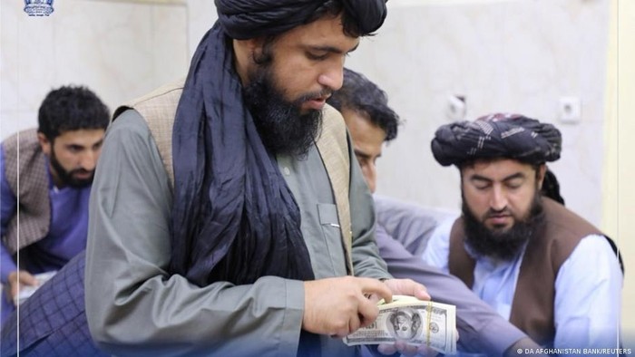 Kehabisan Uang, Taliban Sita Harta Mantan Pejabat Afganistan Lebih dari 12 Juta Dolar