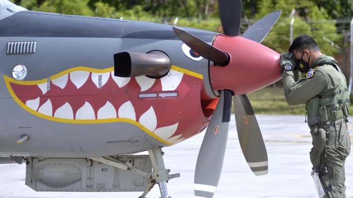 Indonesia memiliki sejumlah pesawat militer yang digunakan untuk menjaga keamanan negara. Salah satu pesawat militer milik RI adalah Super Tucano Gatot Kaca.