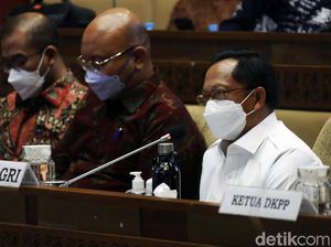 Tito Jelaskan soal SE Pj Gubernur Bisa Pecat-Mutasi Pegawai