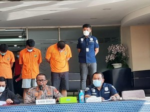 4 Fakta Aksi Komplotan Palsukan Pelat RF Dibongkar Polisi
