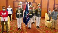 Usai menyerahkan panji bendera IMDI dari DPP dan DWP Kepri, Michael Wattimena meminta kader IMDI yang sudah dilantik langsung berkerja dan terjun ke masyarakat. Penyerahan panji bendera IMDI kader itu juga sekaligus pemberian wejangan bagi pengurus yang baru dilantik agar dapat bekerja cepat untuk masyarakat.
