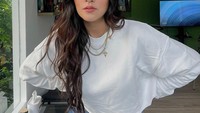 Raisa, penyanyi cantik berusia 31 tahun yang selalu berhasil memukau lewat karyanya. Lagu barunya baru saja rilis. Berjudul You Better Believe Me yang menghadirkan unsur Hip Hop. Foto: Instagram @raisa6690