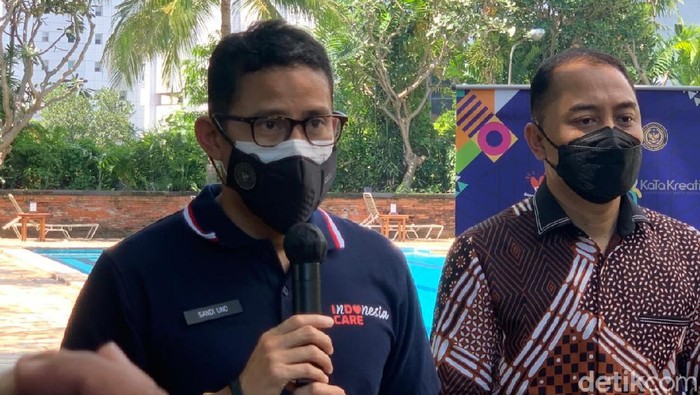 Menparekraf Sandiaga Uno di Surabaya.