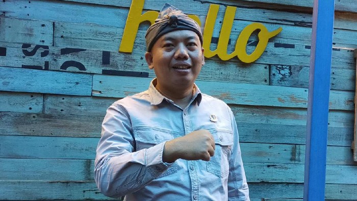 Anggota DPRD Jabar Rahmat Hidayat Djati nyatakan maju jadi calon Ketum Asprov PSSI
