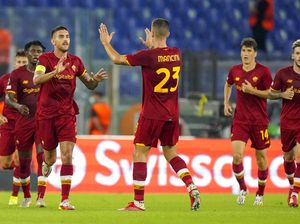 Mourinho: Roma Harus Punya Ambisi Lebih dari Derby