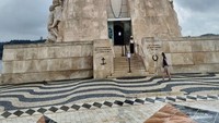 Monumen penghormatan buat para penjelajah