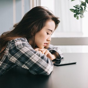 Bingung dengan Perasaan Sendiri, Mau Udahan Tapi Selalu Kangen Si Dia
