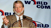 Bernie Ebbers dia adalah pendiri dan mantan CEO of WorldCom dia melakukan penipuan dan dipenjara selama 25 tahun. (Reuters)