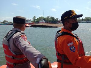 Detik-detik Tenggelamnya Kapal Pengayoman IV di Cilacap