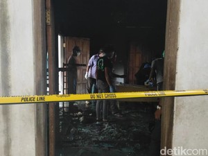 Kakek di Blitar Tewas Terbakar Gegara Merokok di Kasur Lalu Ketiduran
