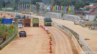 Jalan tol ini nantinya akan terkoneksi dengan Tol Jagorawi untuk menuju Bogor dan Ciawi dan sebaliknya.