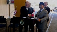 Kapal perang ini sebagai jawaban Prabowo Subianto terhadap ancaman kapal perang China di Laut Natuna. Hal itu diungkapkan oleh Ketua Harian Gerindra, Sufmi Dasco Ahmad. (Foto: dok Kedubes Inggris)