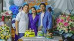 Momen Mikha Tambayong Bareng V dan Jungkook, Kejutan dari Deva Mahenra