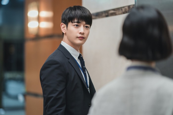 Penampilan Minho SHINee di drama Korea Yumi's Cell.