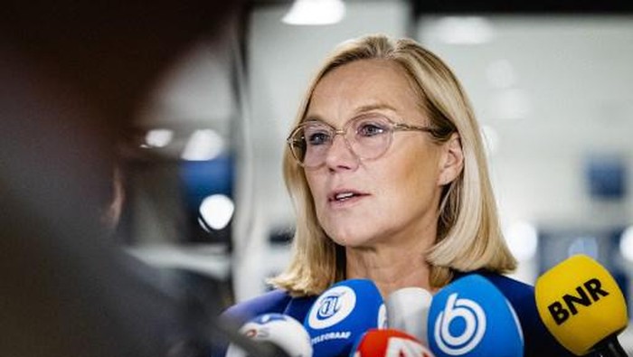 Outgoing Minister Sigrid Kaag of Foreign Affairs (D66) speaks to the press as she resigns at the House of Representatives in the Hague, on September 16, 2021. - She did so after the House of Representatives submitted a motion of censure because of the chaotic evacuation from Afghanistan. (Photo by Sem van der Wal / ANP / AFP) / Netherlands OUT