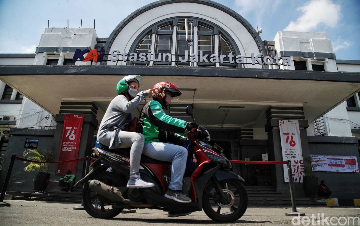 Tempat Wisata Di Sekitar Stasiun Jakarta
