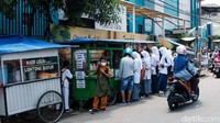 Kawasan ini memang terdapat sekolah dari tingkat SD, SMP, dan SMA.