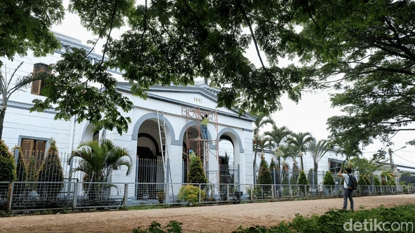 Stasiun Bogor Sarat Sejarah, Titik Start Pekerja Menjemput Rejeki