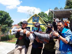 Diintai Sesar Lembang, Warga Bandung Barat Ikut Simulasi Kegempaan