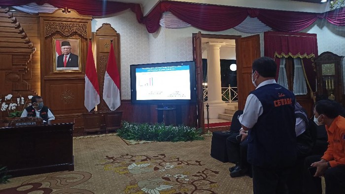 assesment di gedung grahadi